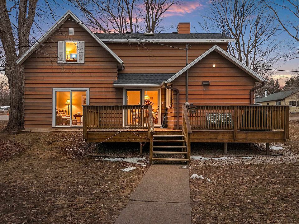 1st image of E8557 Weyauwega Rd