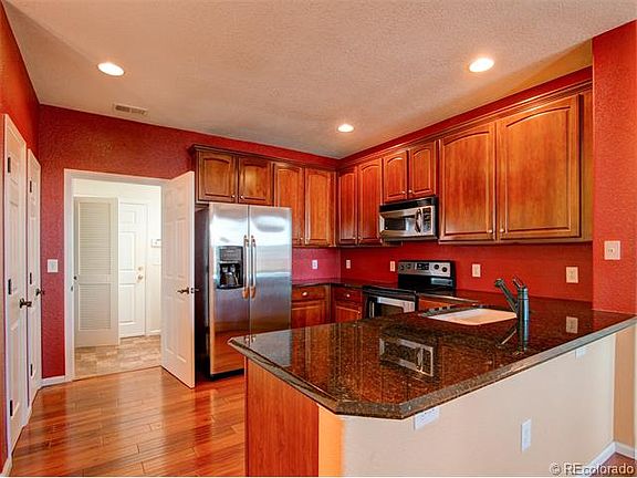 5th image of 2295 N Beeler St Unit 103