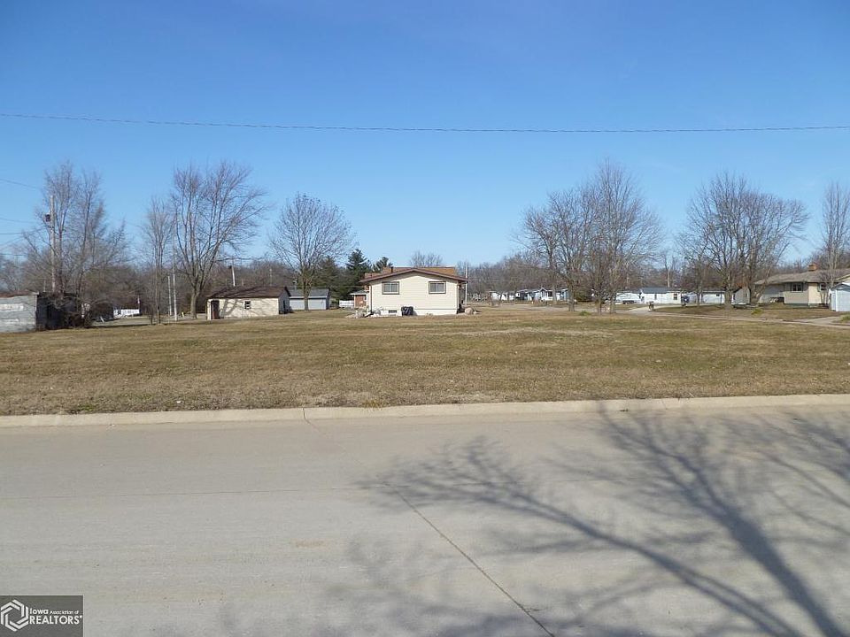 2nd image of 2314 Jackson Ave