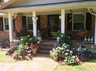 459 W Salisbury St, Pittsboro, NC 27312