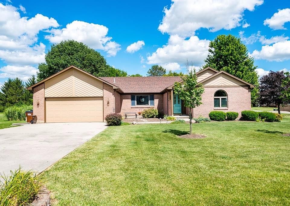 1st image of 5658 Cedarwood Dr