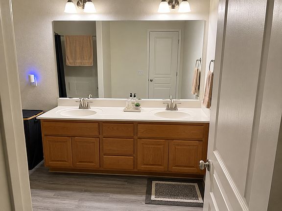 5th image of 3108 Perdot Ave