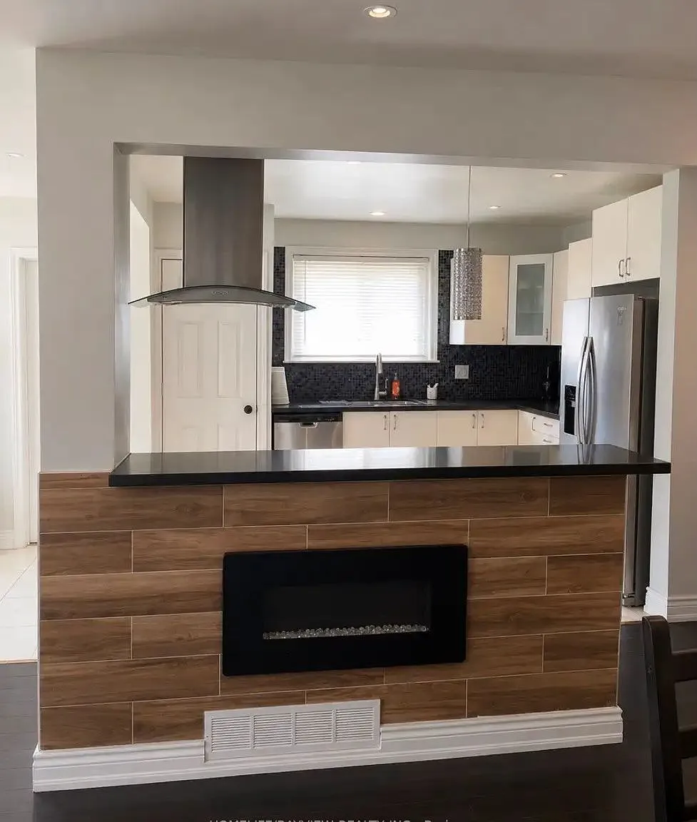 3 bed, $3,000 — Photo 3