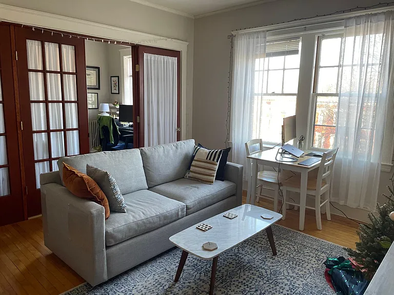 176 Winthrop Rd #8 — Photo 3