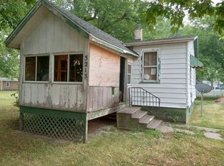 3213 E Harrison Ave, Decatur, IL 62526