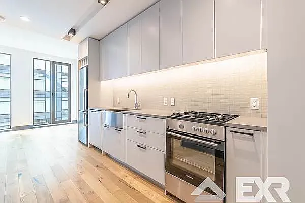 Rented by The KCI Group | media 45