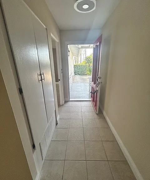 28740 Lomo Dr — Photo 4