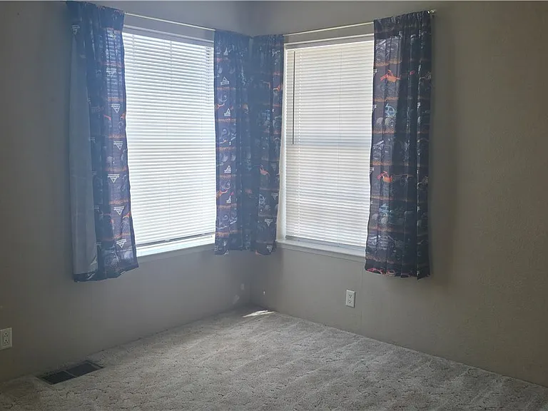 840 E Country Place Rd — Photo 15