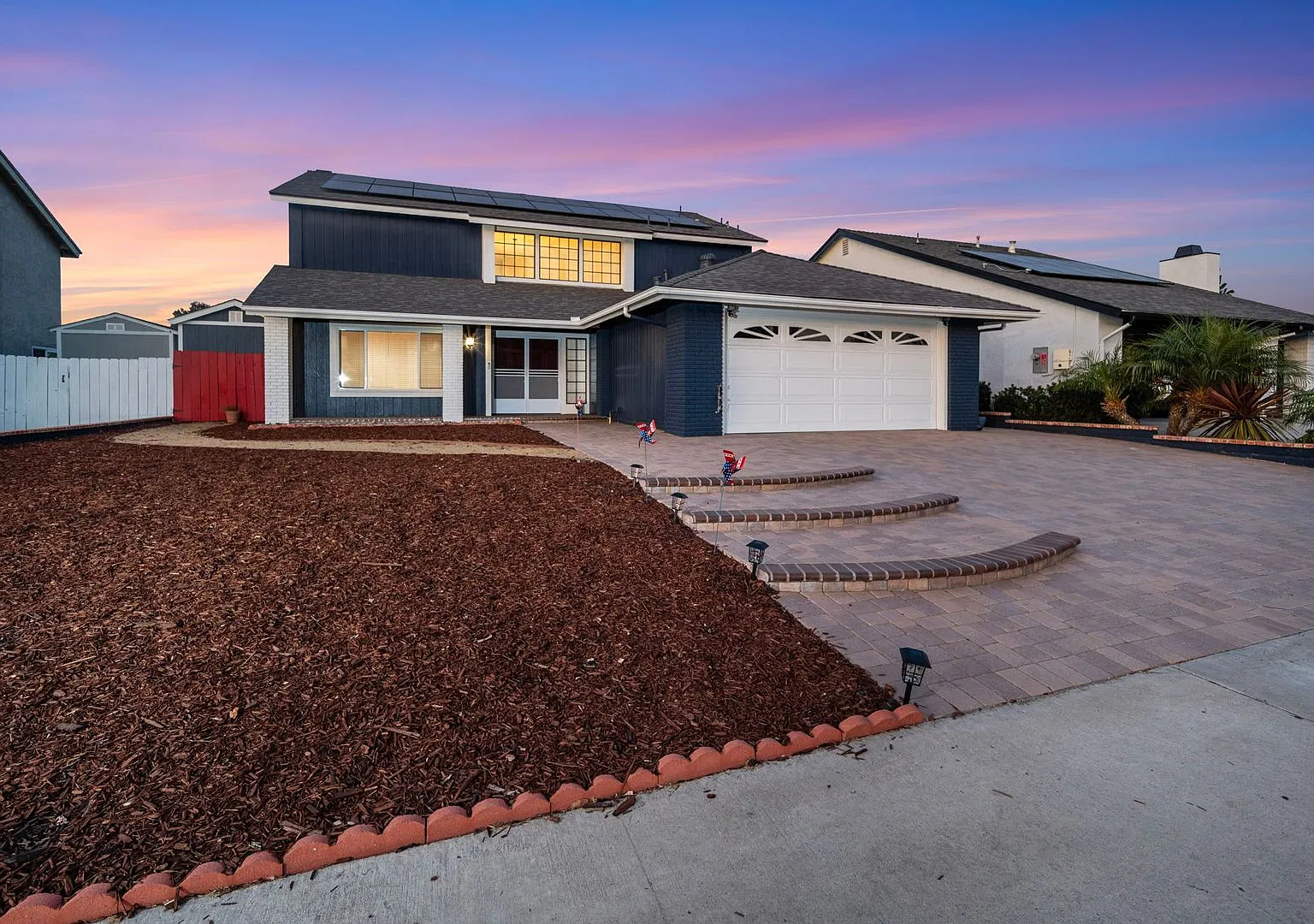 Spacious 4-Bedroom Home with Spa, Deck & Fenced Yard in Desirable Oceanside Neighborhood — Photo 3