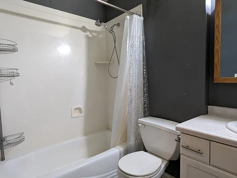 324 E Yellow Feather Dr — Photo 9