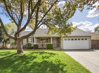3624 Woodcrest Rd, Sacramento, CA 95821