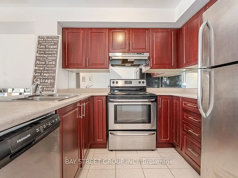 3250 Bentley Dr #83 — Photo 3