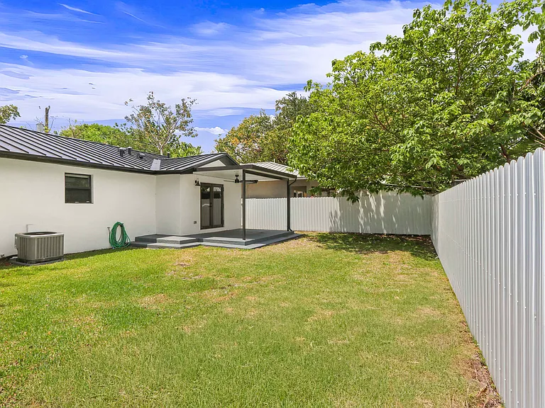 3737 Frow Ave — Photo 4
