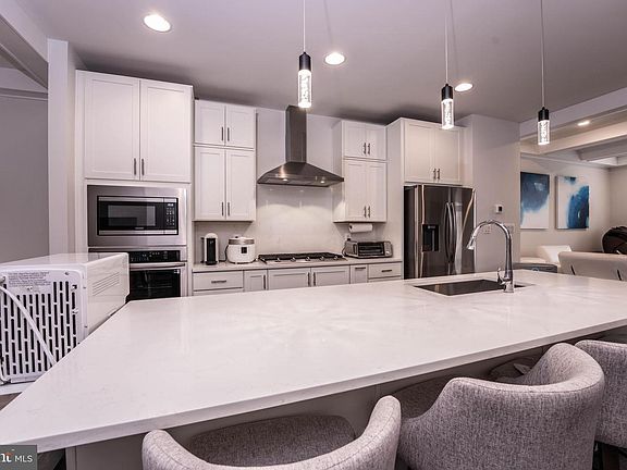 4th image of 5207 Ridgeview Retreat Dr