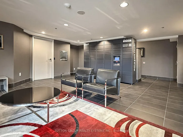 812 Lansdowne Ave #714 — Photo 34
