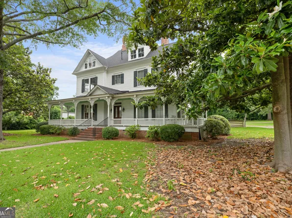 311 S Harris St, Sandersville, GA 31082