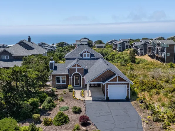 430 Fall Creek Dr, Tillamook, OR 97141