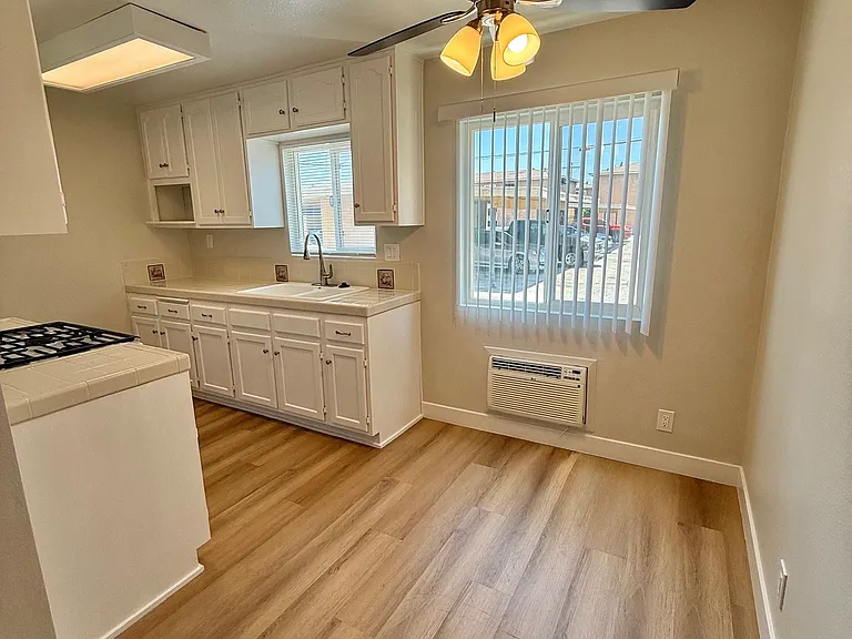 4114 Pixie Ave #1/4 — Photo 6