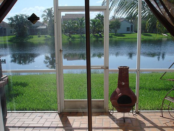 3rd image of 1531 Sorrento Dr