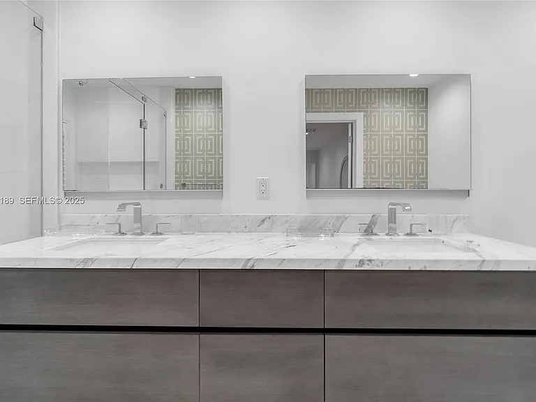 415 Rovino Ave — Photo 65