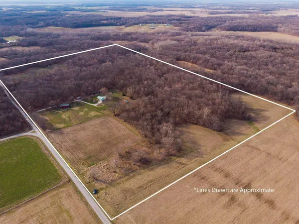 1569 E 1275th Ave, Brownstown, IL 62418