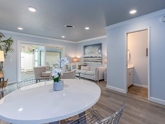 2nd image of 1170 Terra Nova Blvd