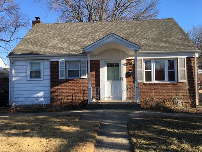 198 Warwick Rd, Elmont, NY, 11003