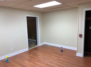 11 Columbus St APT 1, Roseto, PA 18013