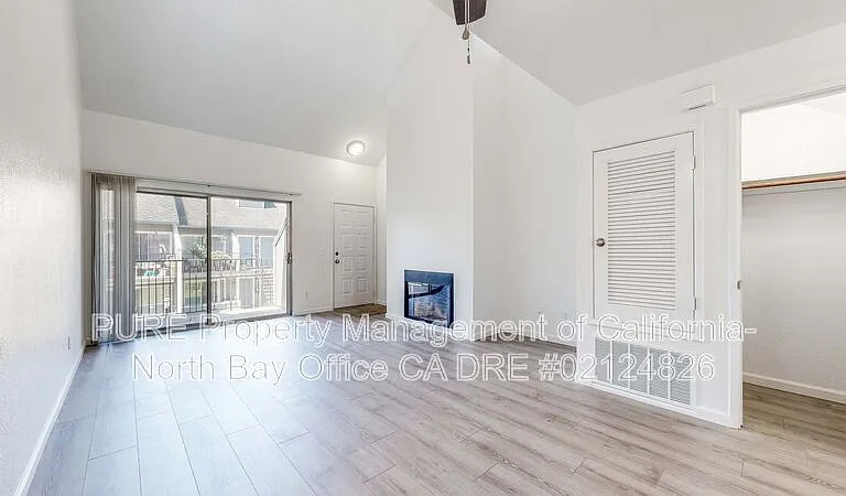 1450 E Cotati Ave #20 — Photo 8