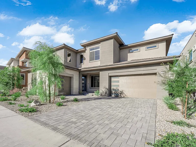 10648 Stone Ledge Ave — Photo 1