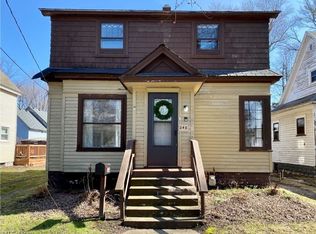 248 Center St, Conneaut, OH 44030