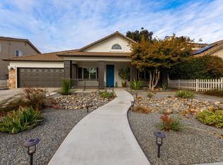 906 W Loyola Ave, Visalia, CA 93277