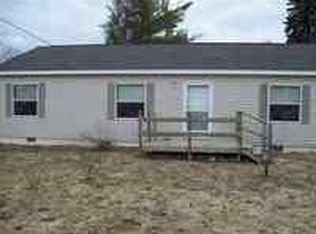 20730 Spruce St, Onaway, MI 49765