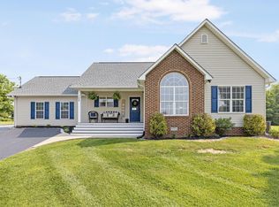 106 Coach St, Gray, TN 37615