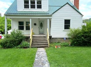 607 NE Old Fincastle Rd, Lebanon, VA 24266