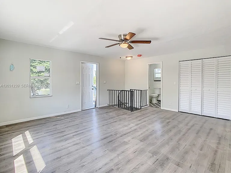 3921 SW 31st Dr — Photo 20