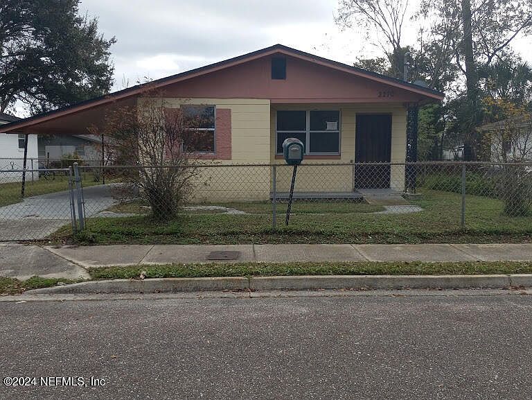 1st image of 2270 W 11TH Street