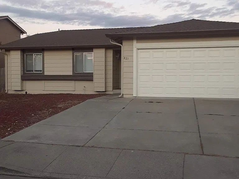 821 Osprey Way — Photo 1
