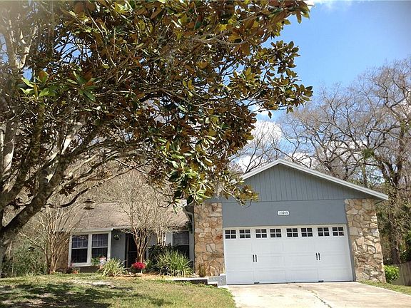2nd image of 23949 Forest View Dr