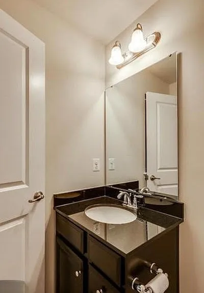 8609 Enoch Pratt Dr — Photo 24