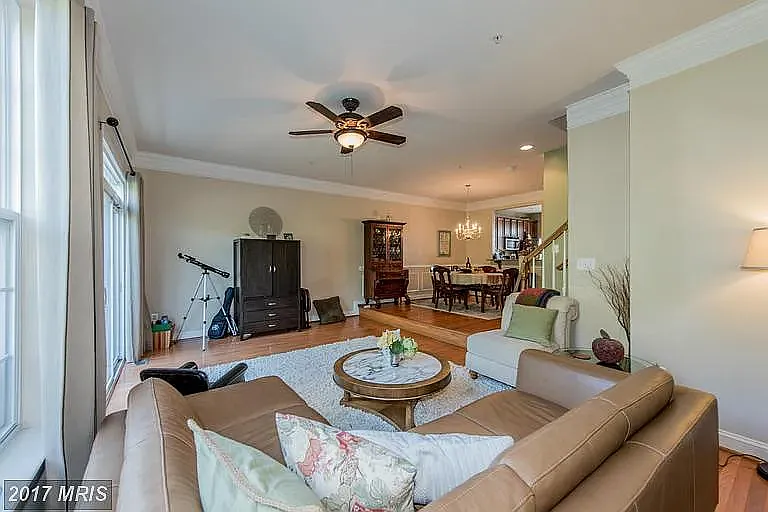 3903 Madison Park Ln — Photo 8