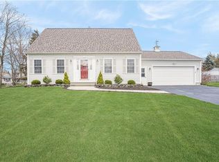 90 Ricci Ln, North Kingstown, RI 02852