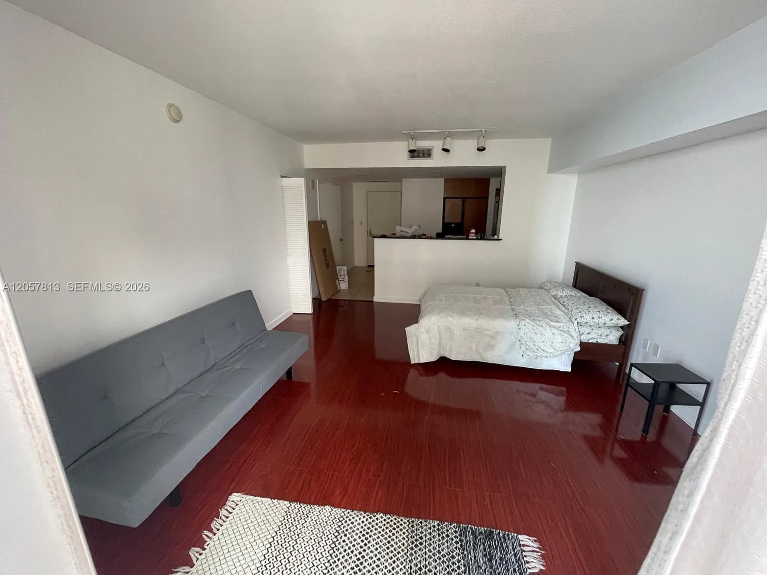 One Miami East Condo — Photo 4