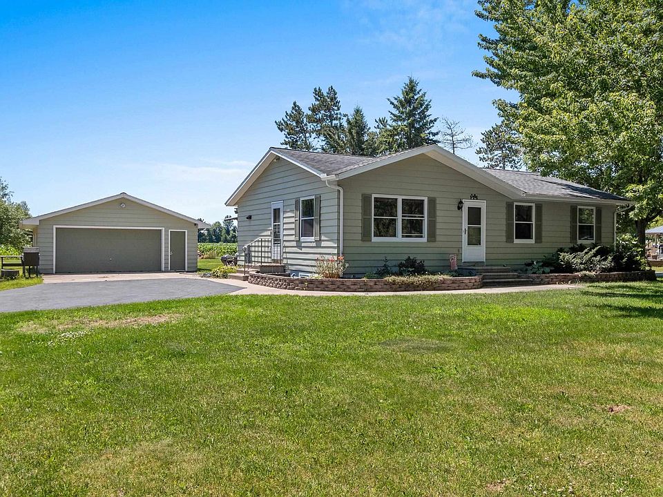 1st image of 13186 Lakeview Ct