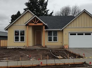 1029 S 33rd St, Springfield, OR 97478