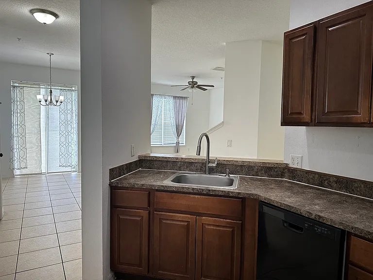 6586 S Goldenrod Rd #91B — Photo 6