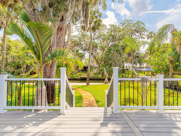63 E Bayshore Dr — Photo 27