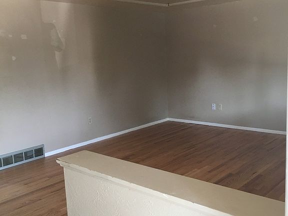5th image of 4423 E San Miguel St