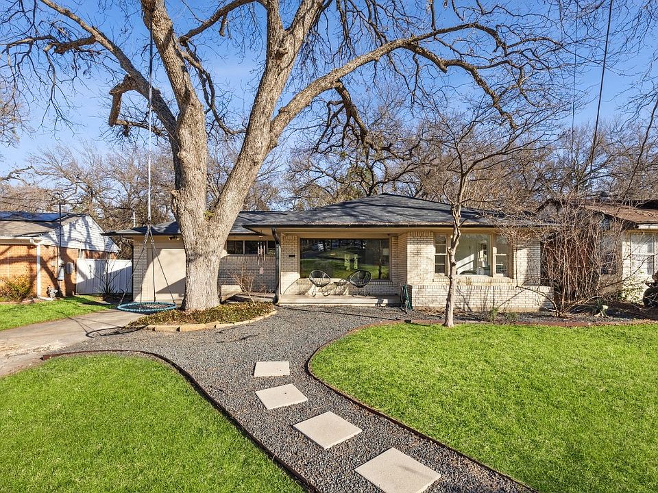 1st image of 702 Owensons Dr