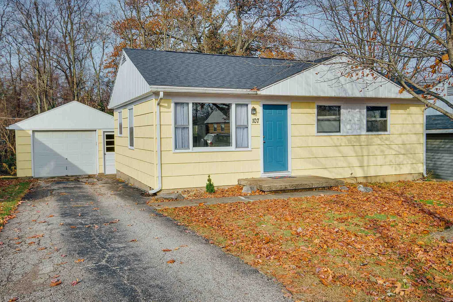 107 Forest Park Dr photo 1
